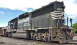 NS GP60 #7122 at Lawrenceburg