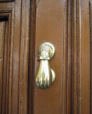 Doorknocker, Madrid Style