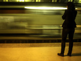 Elle voyage en solitaire