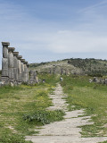 Colonnaded way