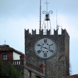 Montecatini Alto_Six hour clocktower
