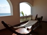 The other side of the corner balcony