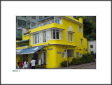 <html><i>A Yelow House in Stanley Village