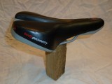 Selle Specialized Body Geometry pour dame - jamais utilisée, excellent état - 25 euros