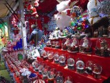 <a href=http://www.parisvoice.com/features/582-christmas-markets-in-paris>Christmas Markets</a>