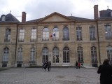 <a target=_blank href=http://www.musee-rodin.fr/en/museum/musee-rodin-meudon>muse Rodin</a>