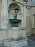 <a target=_blank href=http://tinyurl.com/mha7wr3>fontaine charlemagne</a>