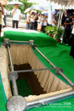 Burial niche