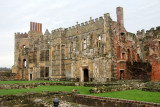 350:365<br>cowdray in ruins