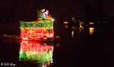 Willow Lake Lighted Boat Parade 6