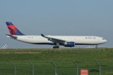 Delta Airbus A330-300 N822NW