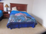 2014-02-14 16:49 cuttlefish bedspread