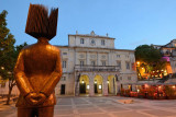 Fernando Pessoa statue and S. Carlos National Theater