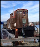 houseboat-1