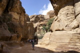 the path descends slowly as the canyon twists