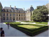 Hôtel de Sully et son jardin