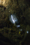 Interior de la cueva. Cascada