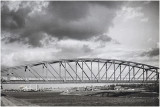 brug Meers en de gemeentehaven 