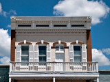 Pretty 2nd floor balcony