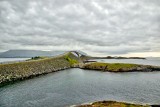 The Atlantic Road (8,27 Km, 8 bridges !)