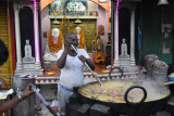    rickshaw again to wake up the Ganges