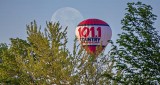 Full Moon & Hot Air Balloon P1060780.805