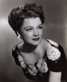 <strong>Anne Baxter</strong>
