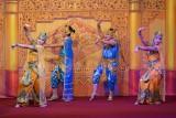 Karaweik Palace Show