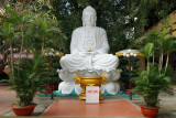 Phap Lam Pagoda with 3 giant buddha statues
