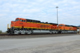 BNSF 608, AC44C4M and BNSF 3995, ET44C4