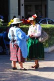 2016034477 Women in Puno.jpg
