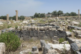 Gadara Macellum and colonnaded courtyard 1261.jpg