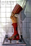 Fridas prosthetic leg