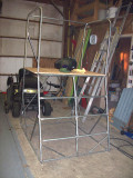 Tree triming stand 01w.jpg