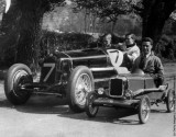 Charles CW Cooper in car he built for John 1930.jpg