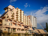Hotel Pashtriku with rainbow