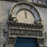 Old Doorway on Via dei Fossi<br />4966