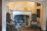 CC008 Fireplace in entrance hall.jpg