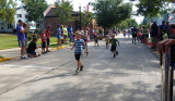 Kid Race_101301.jpg