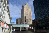 Milwaukee River from the Michigan St Bridge