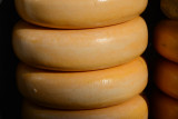 Stack of wheels of Gouda cheese, t Kaaswinkeltje, Lange Tiendeweg