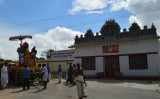 05_In front of Nanjeeyar sannidhi.JPG