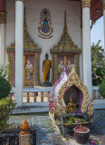 Wat Mahawong Ubosot Entrance and Boundary Stone Shrine (DTHSP0033)