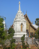Wat Chamthewi Monk Memorial Chedi (DTHLU0088)