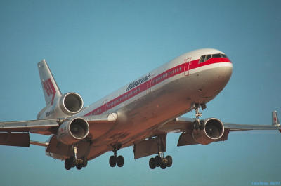 Martinair, MD-11