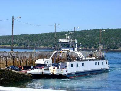 5 Minute Ferry to Digby Neck