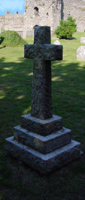 Porchester Castle cemetery 3.jpg