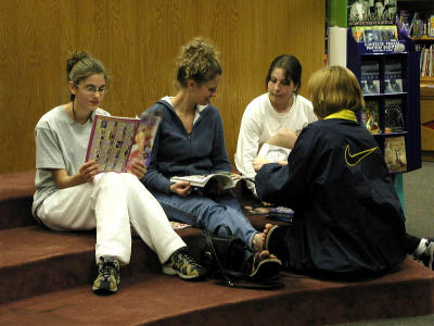 Magazines! A teen girl's favorite pastime.