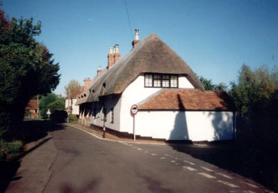 Riverside cottages, Ecchinswell