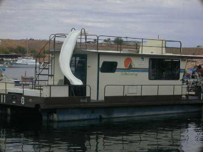 Houseboat Preview